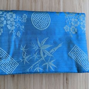 Silk Passport holder